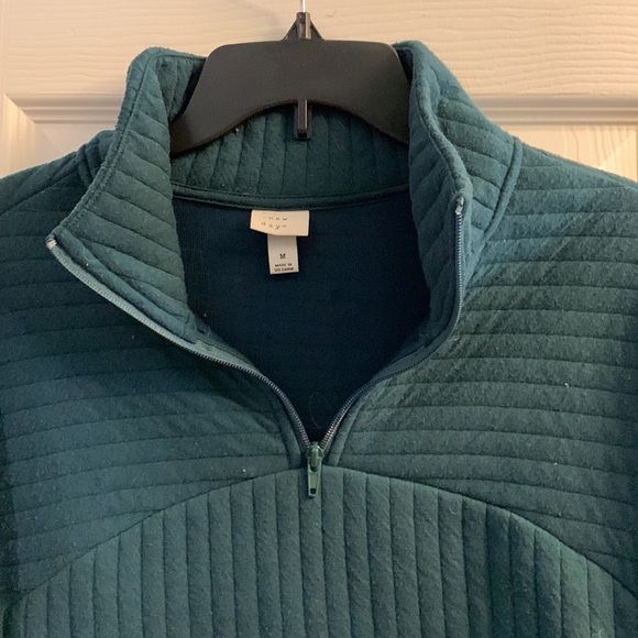 Pullover - Picture 2 of 3